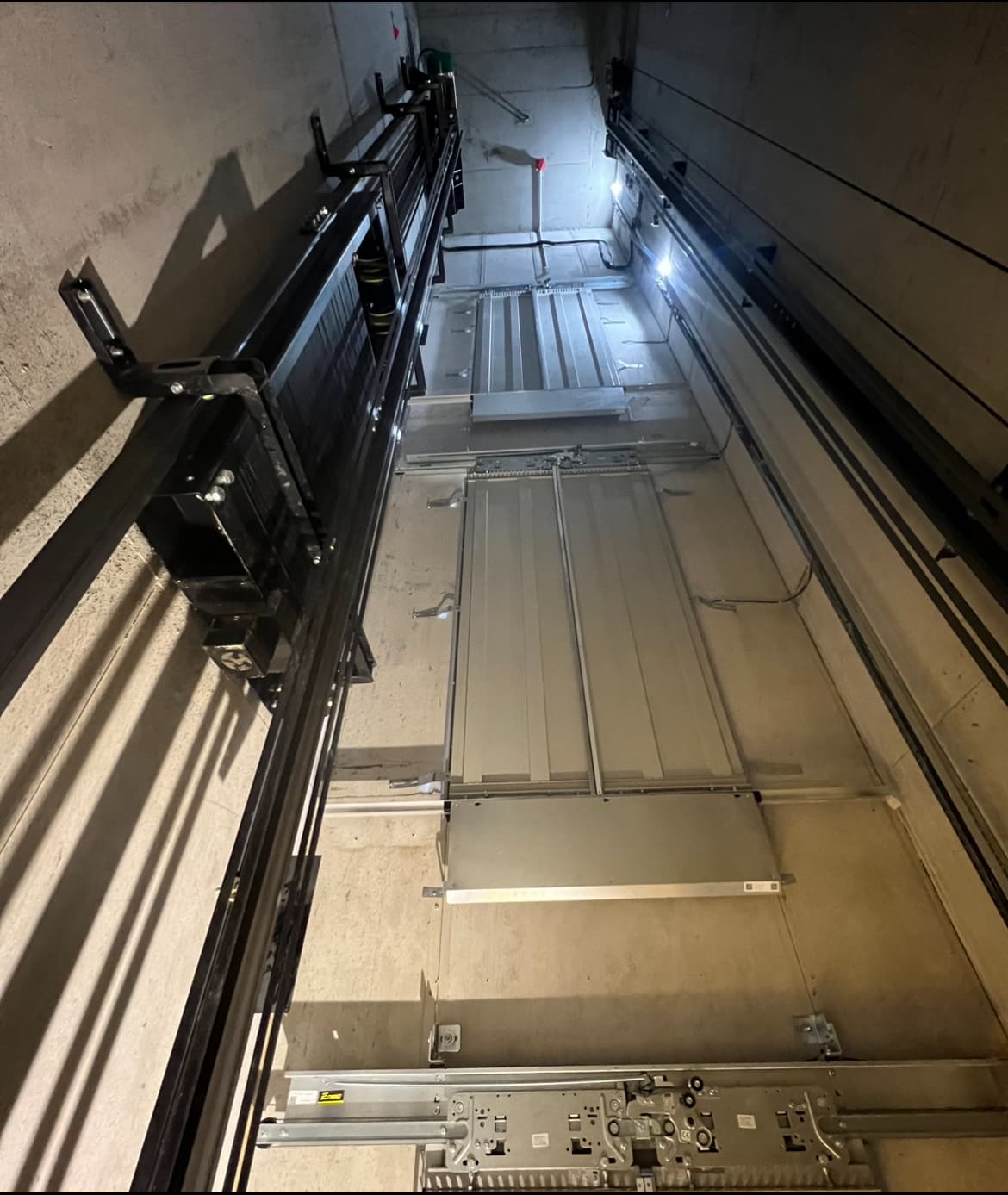 Passenger Lift 1000