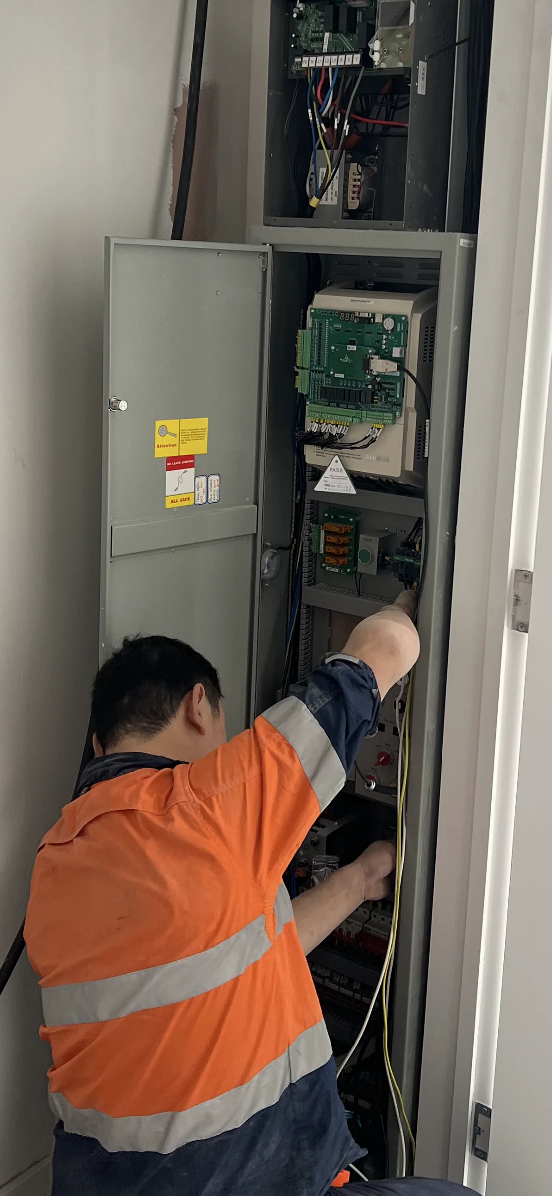 Superior Elevators lift servicing